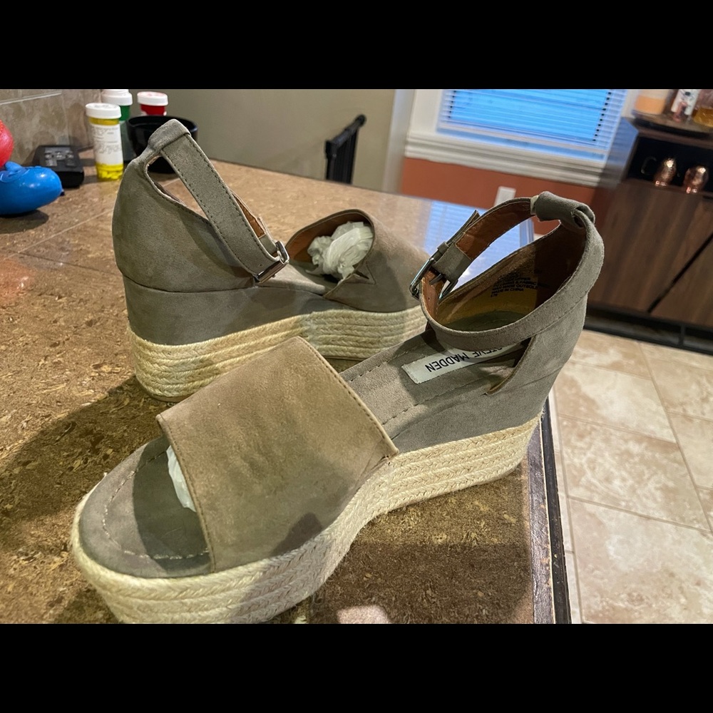Gray Steve Madden Espadrille Platform Heels